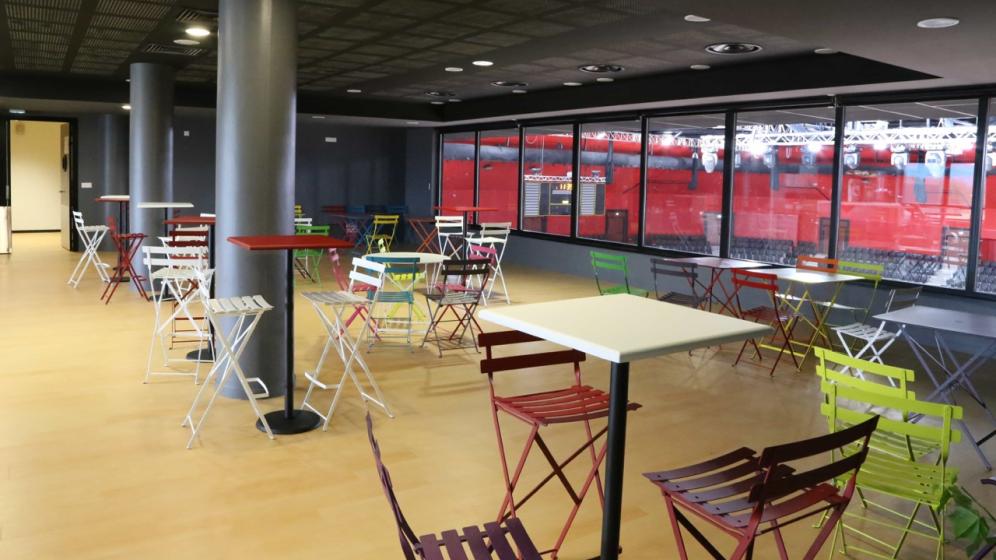 EKINOX-espace-VIP_Y.-THONNERIEUX