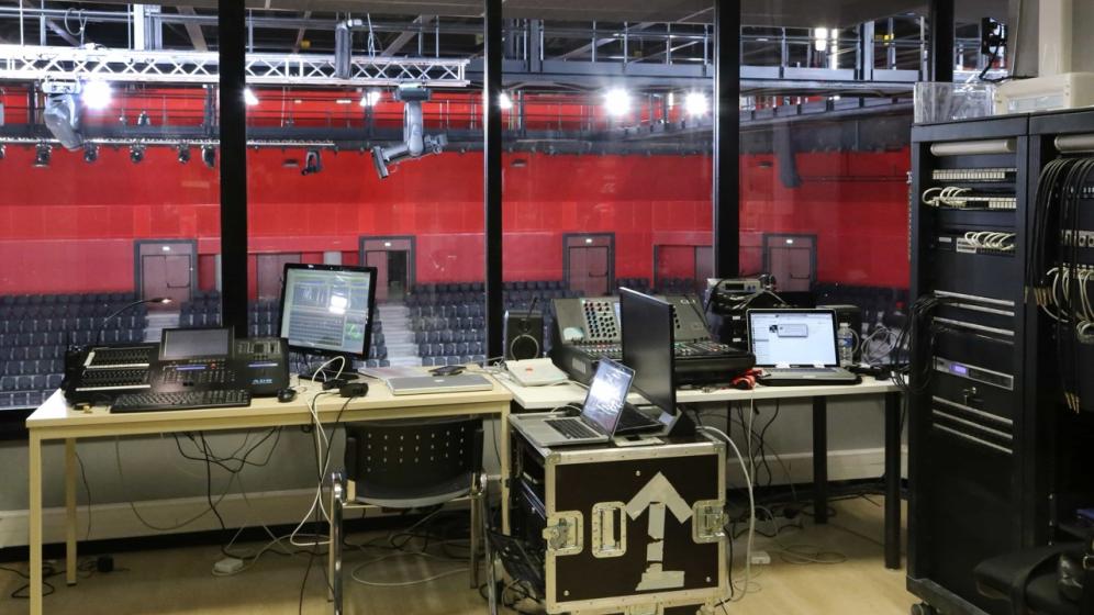 EKINOX-regie-technique_Y.-THONNERIEUX