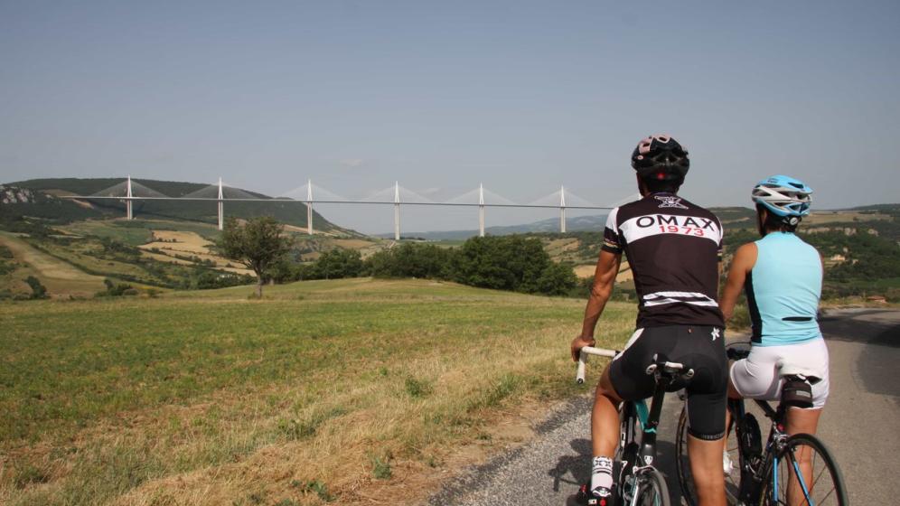Vue-Viaduc-de-Millau-2