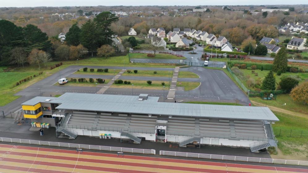 03-CCPBS-Vue_aerienne_stade_bigouden