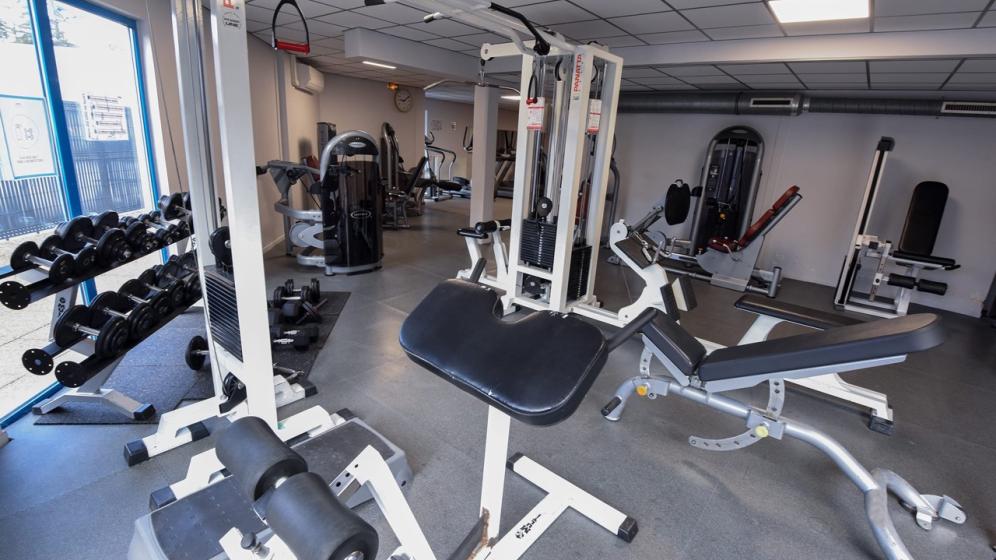 Salle-de-musculation-de-la-piscine-Credits-Photos-Cyrille-de-Villele-–-Ville-de-Digne-les-Bains