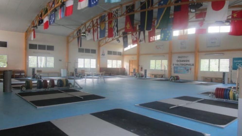 SALLE-HALTEROPHILIE-2