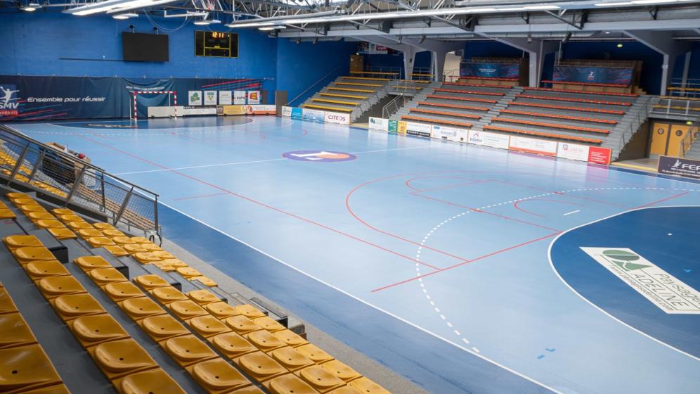 Salle-omnisport-format-paysage-2