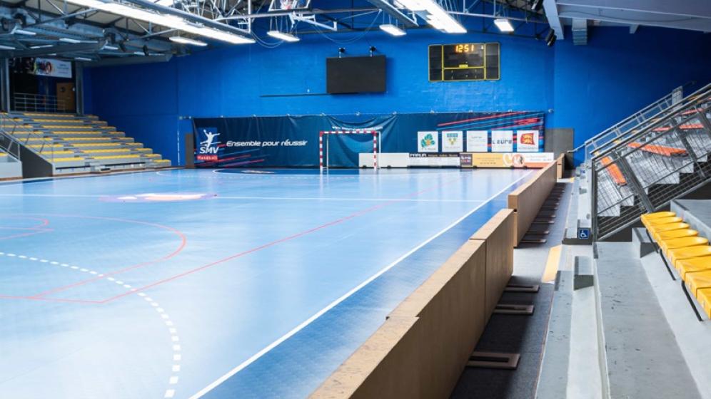 Salle-omnisport-format-portrait-4