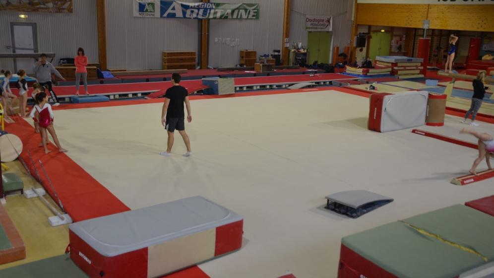 Salle-Secrestat_Salle
