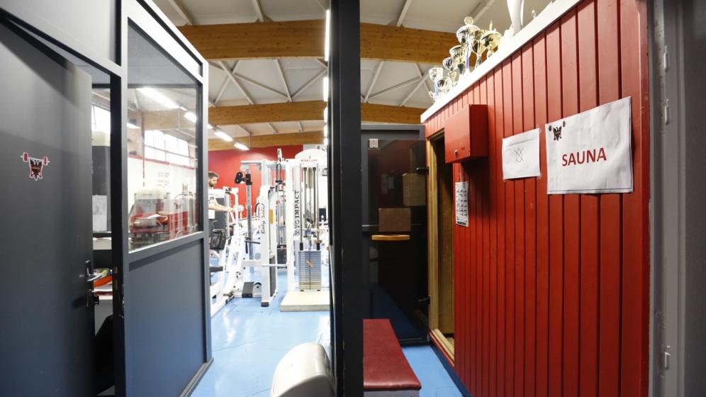sauna_gymnase_malcombe_halterophilie