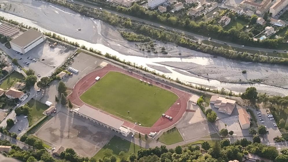 Vue-aerienne-stade-Jean-Rolland