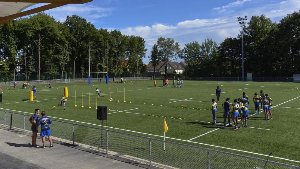 02-Stade-de-rugby-Guimier
