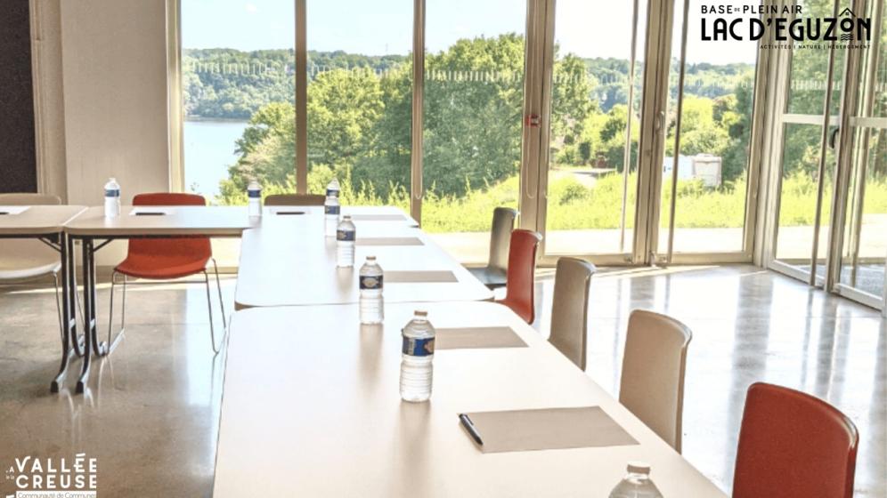 16-BPA-lac-Eguzon-salle-de-conference-4