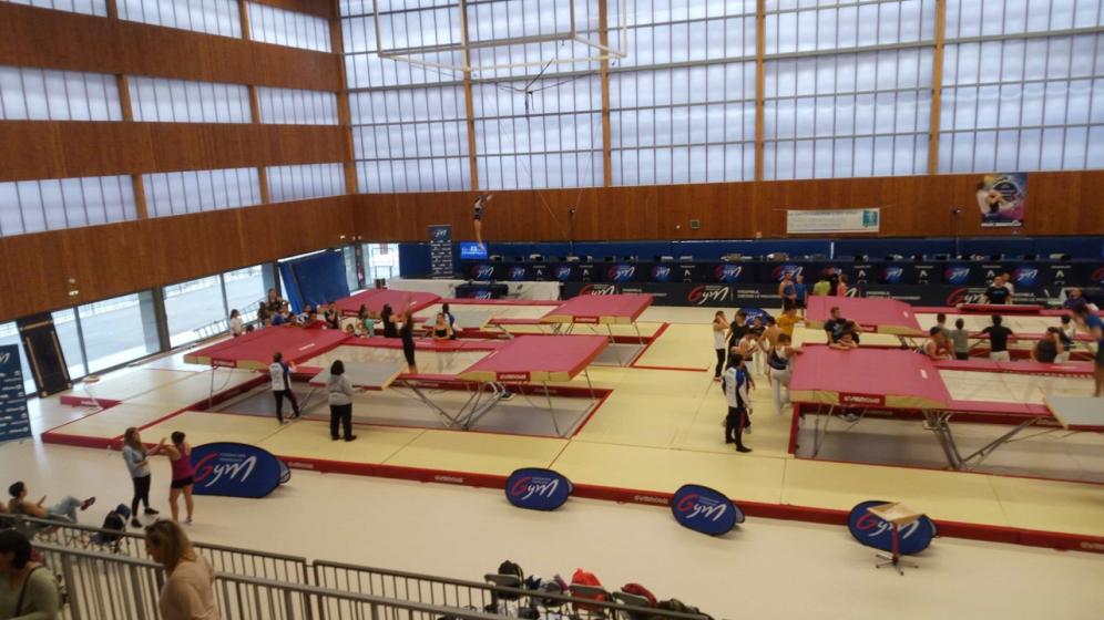 8-Master-Trampoline