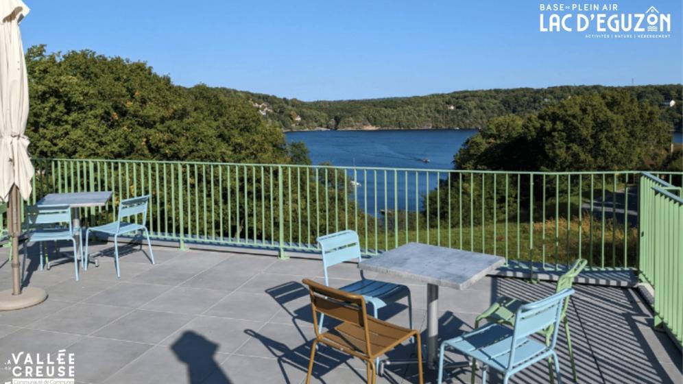 8bis-BPA-lac-Eguzon-terrasse-espace-cafe
