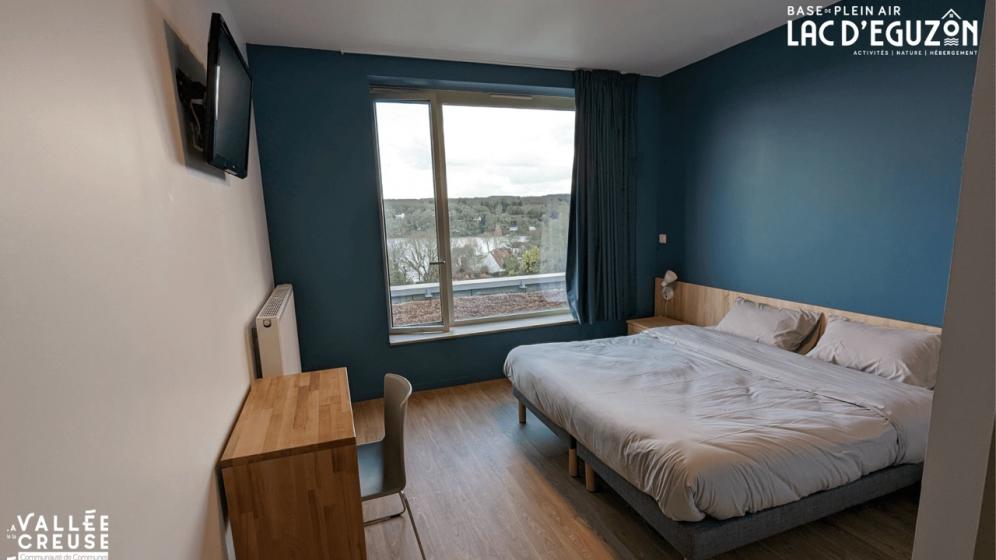 9-BPA-lac-Eguzon-Chambre-duo-lit-double