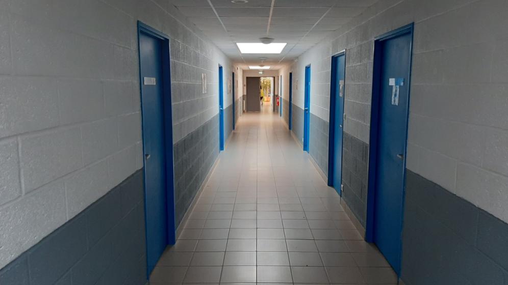 Acces-vestiaires-1