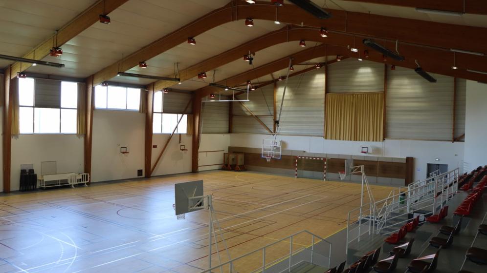 COMPLEXE-ALAIN-BURBAN-5