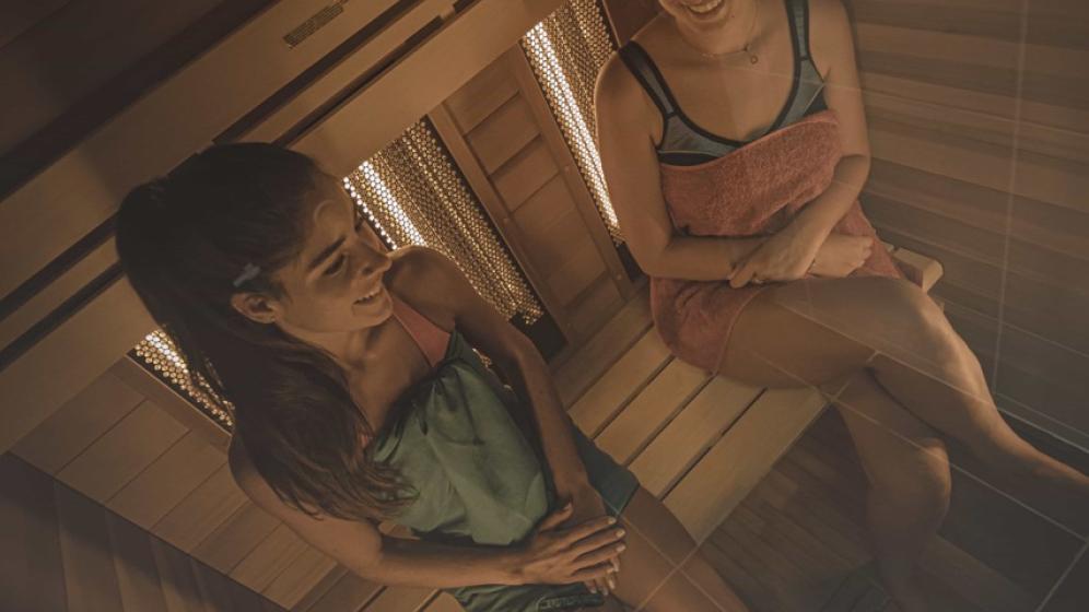 COPS_sauna