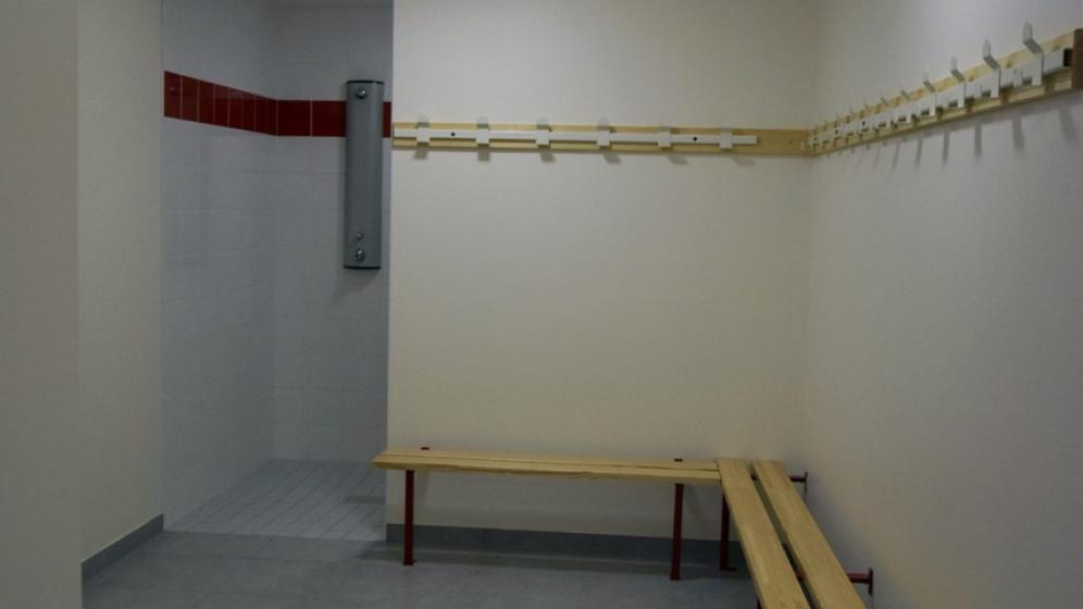 Cordelle-Aviron-Vestiaires