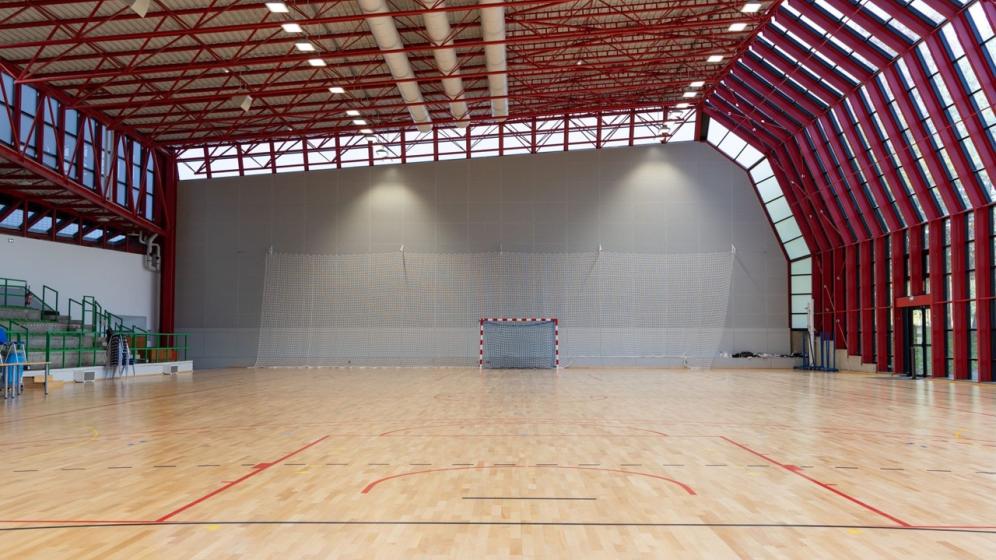 NM_PALAIS-DES-SPORTS-BEAULIEU_Salle-500_aire-de-jeux-tribunes-1