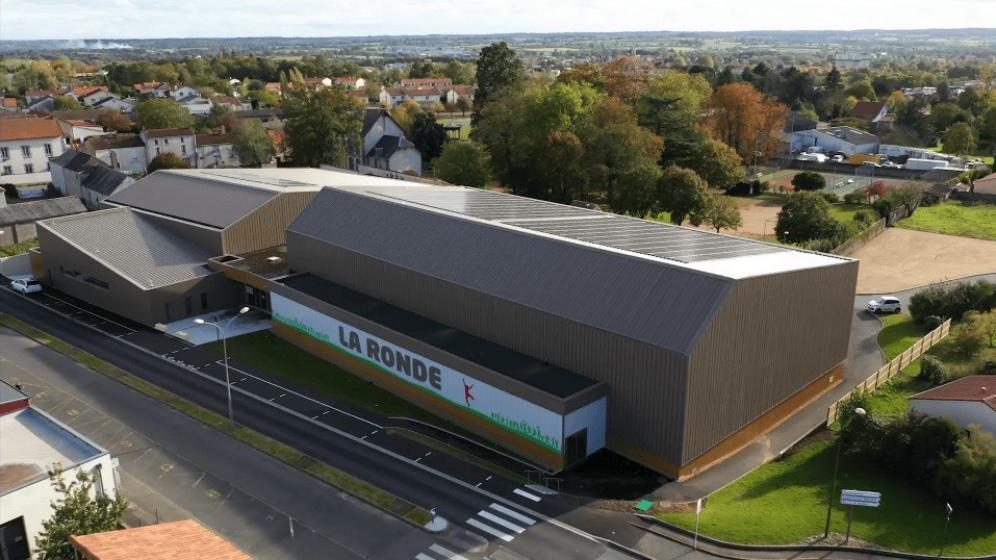 Nueil-Les-Aubiers_complexeRonde_01