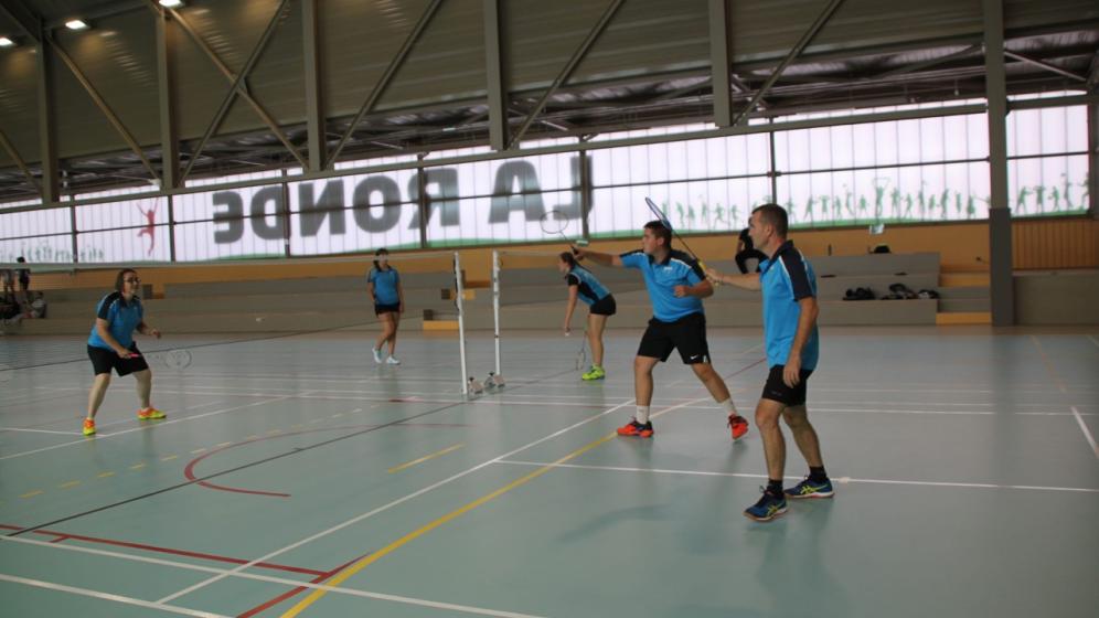 Nueil-Les-Aubiers_complexeRonde_SalleOmnisports3