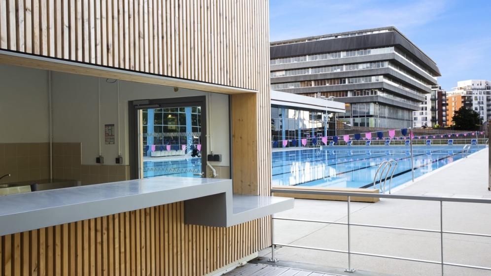 Piscine-Parvis-Bassin-nordique-2