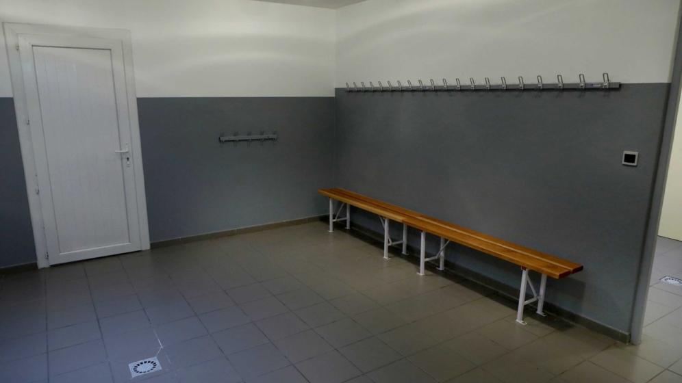 Salle-P.-Coubertin-changing-rooms