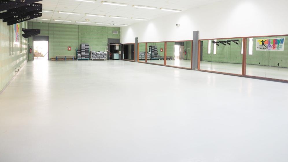 Salle-polyvalente