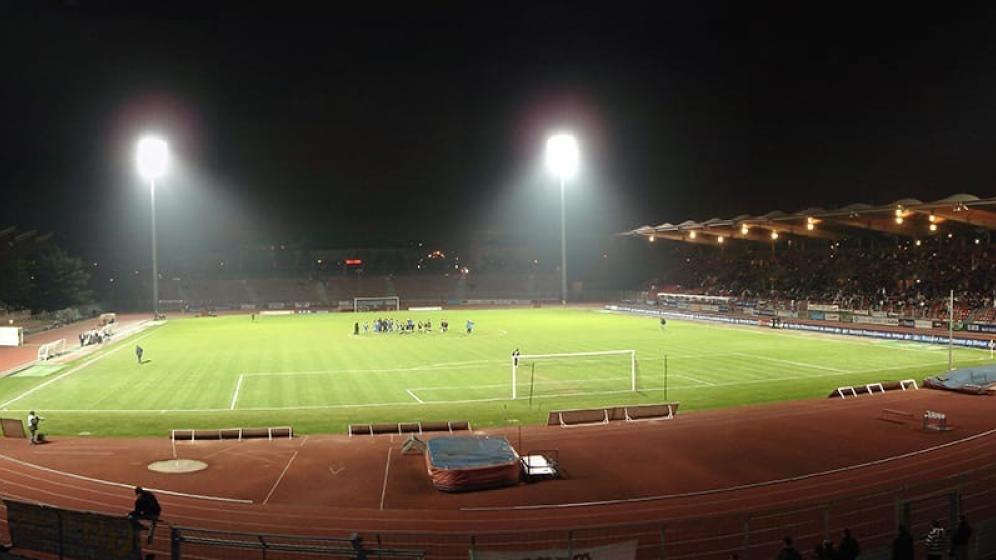 Stade-Duvauchelle-Terrain-dhonneur-eclaire