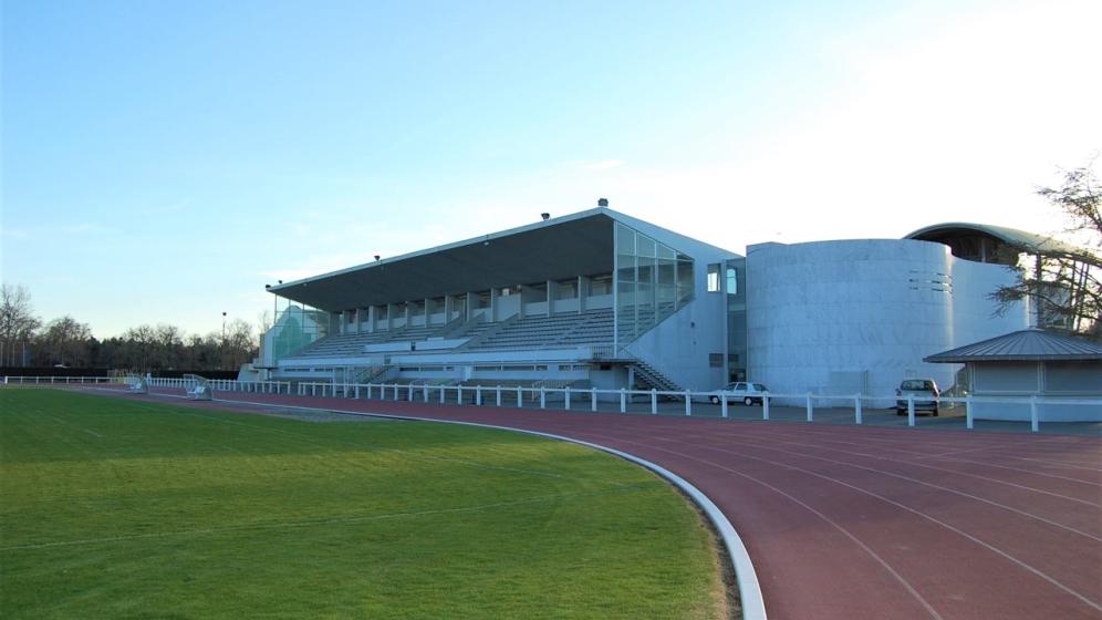 Tribunes-Stade