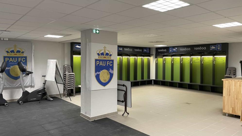 Vestiaire_Principal_Gauche_Stade_Hameau_Pau