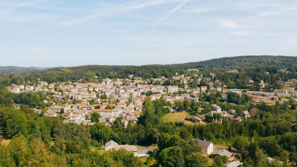Village-du-Chambon-sur-Lignon-copyright-Naturofilm