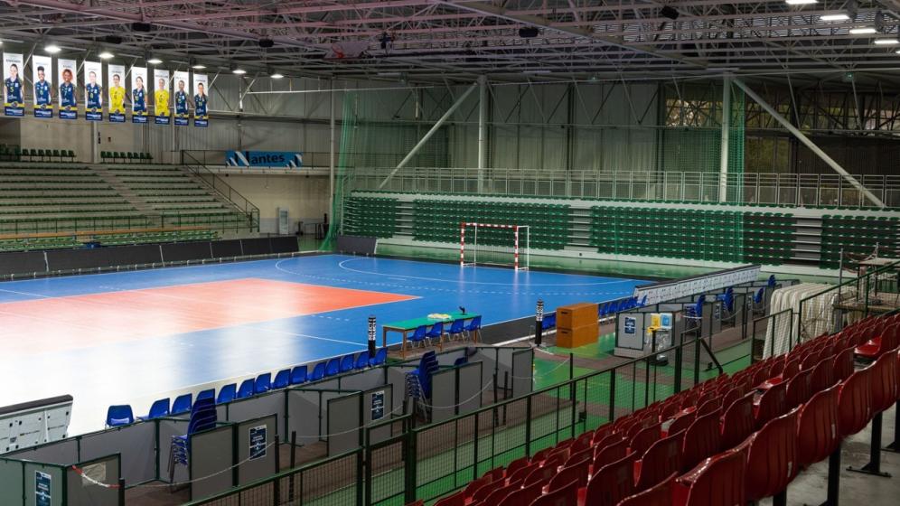VN_CS-MANGIN-BEAULIEU_salle-omnisport_aire-de-jeux-tribunes-6