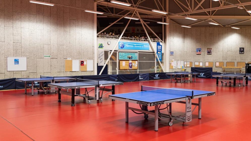 VN_CS-MANGIN-BEAULIEU_Salle-tennis-de-table_aire-de-jeux-2