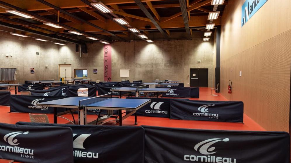 VN_GYMNASE-JEAN-VINCENT_salle-tennis-de-table-2