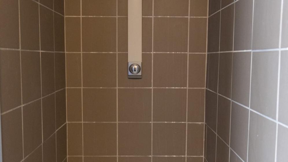 VN_STADE-MARCEL-SAUPIN_Vestiaires-douche-arbitre-3