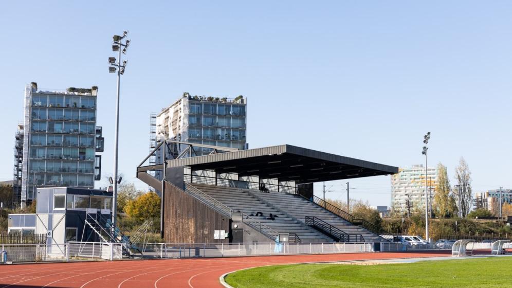 VN_STADE-MICHEL-LECOINTRE_Terrain-rugby-stade-athletisme-tribunes-1