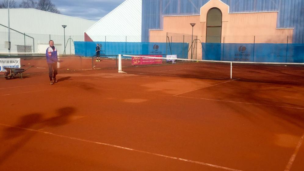 Vue_terrain_exterieur_court_battue_Tennis_Cami_Salie_Pau