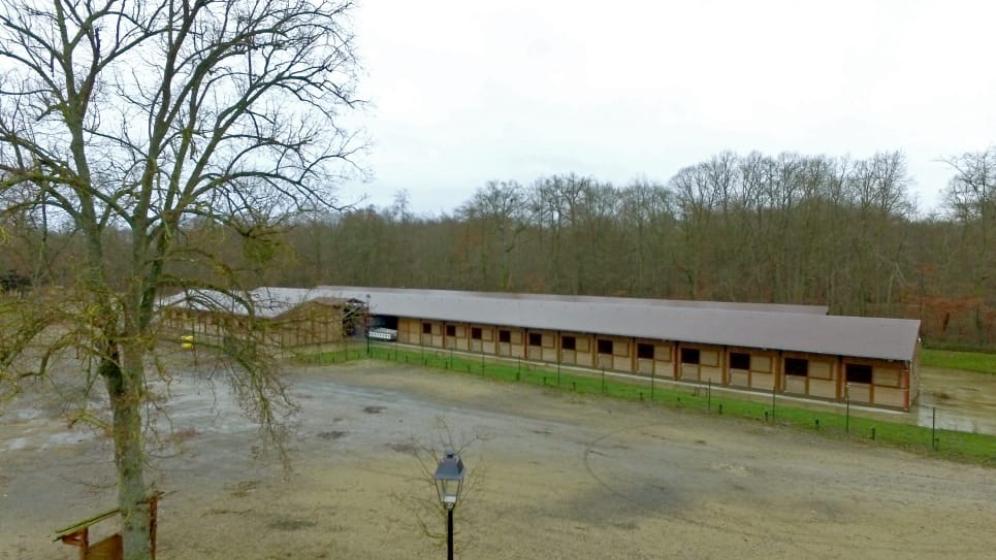Grand-Parc-Vue-aerienne-des-boxes-2