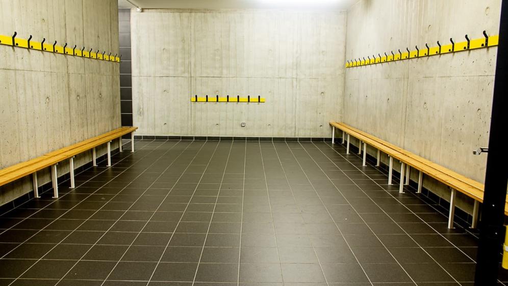 ostermeuyer-vestiaires-salle-multisports