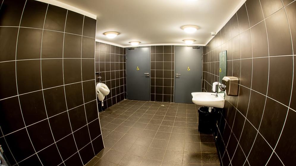 ostermeyer-sanitaires-salle-tennis-de-table