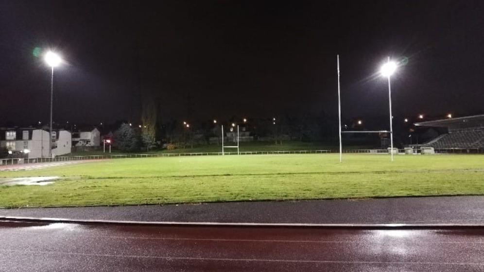 Rosny-Rugby-vue-eclairee-de-nuit