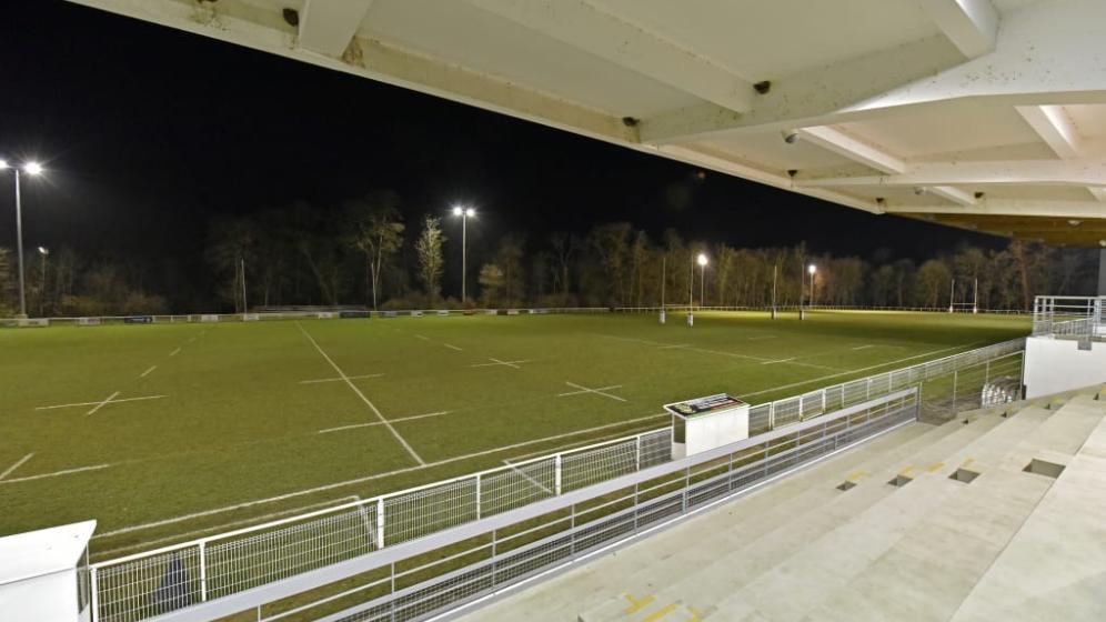 Stade-Rugby-Eclairage-de-nuit-2