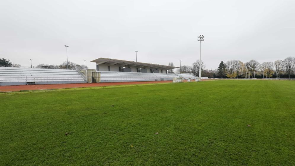 6-Vue-des-tribunes