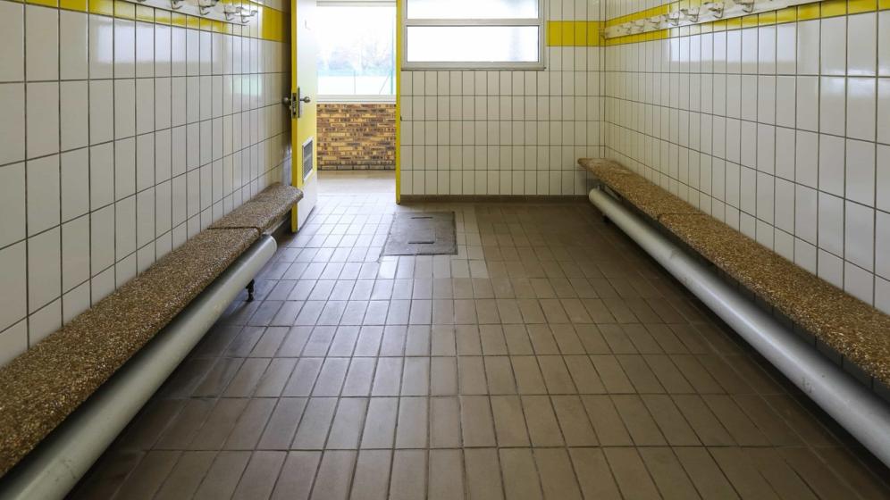 8-Vue-des-vestiaires