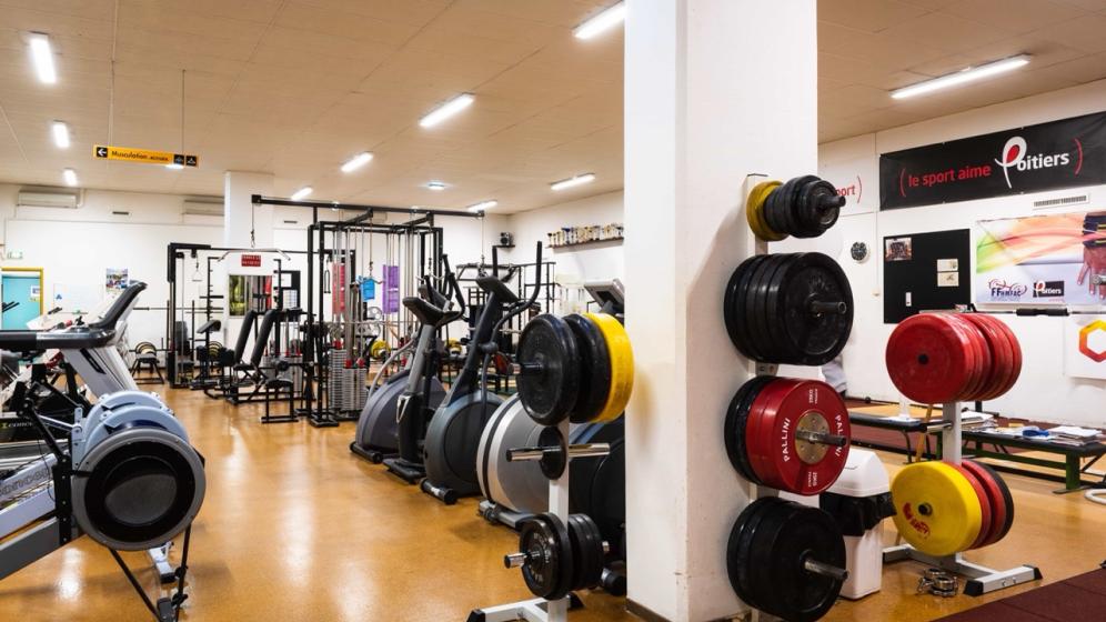Complexe-sportif-Michel-Amand-salle-musculation