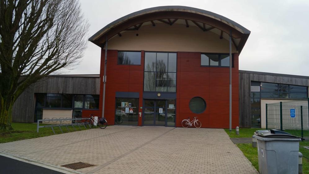 Complexe-Sportif-Pierre-de-Coubertin-Exterieur-2