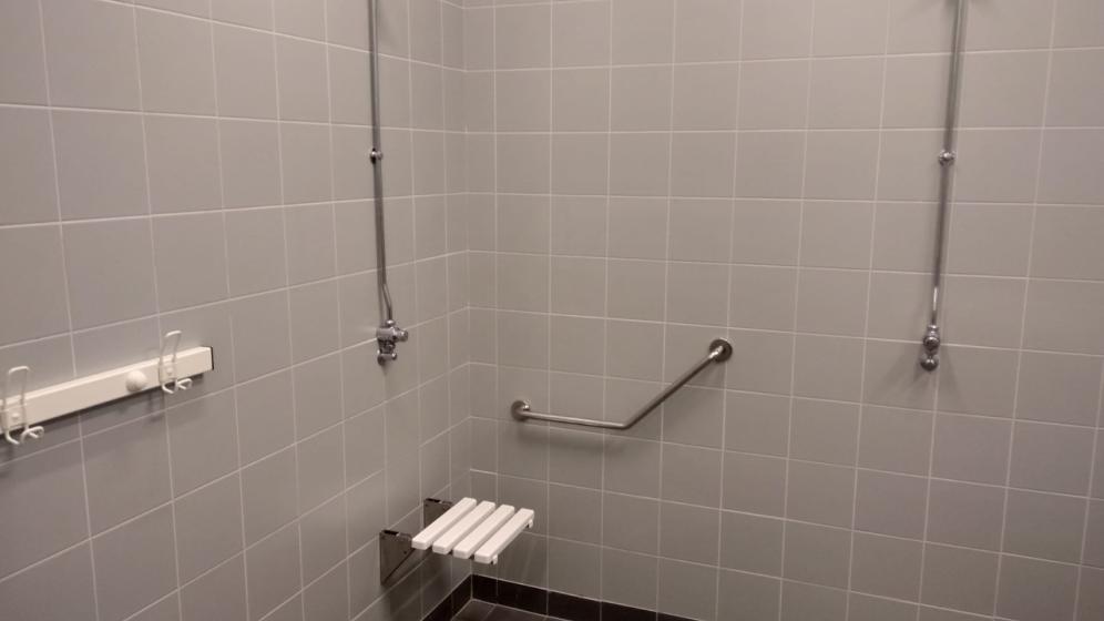 Dojo-douches-vestiaires-femmes-2