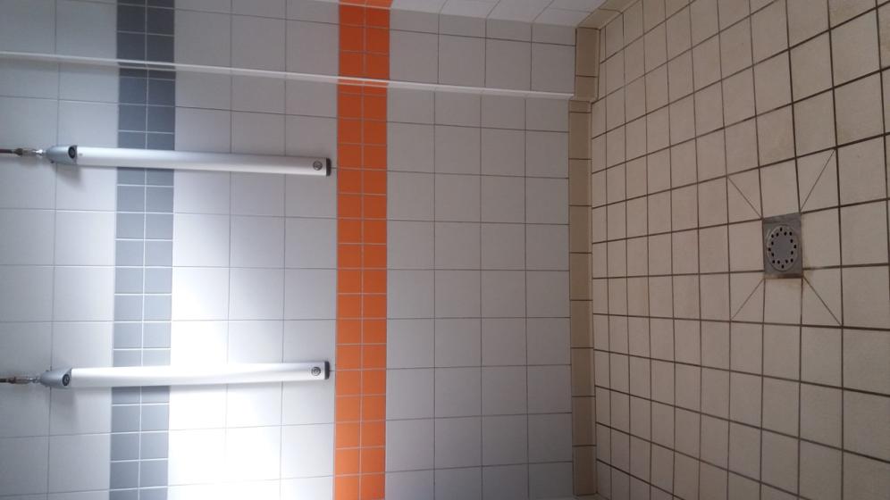 Douches-Salle-de-Lutte