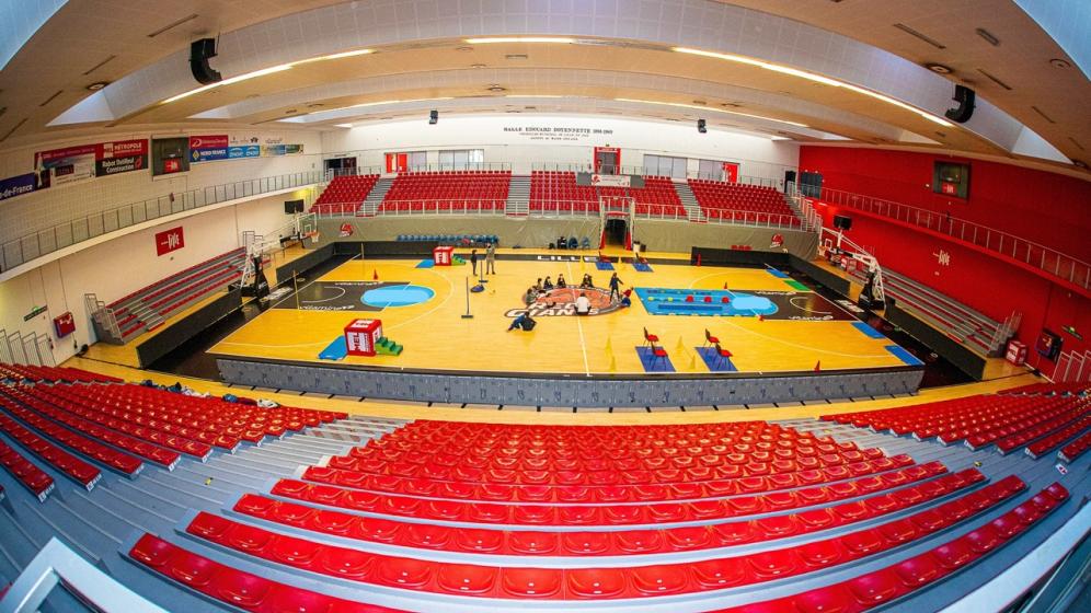 Inkedpalais-des-sports-vue-densemble-en-hauteur