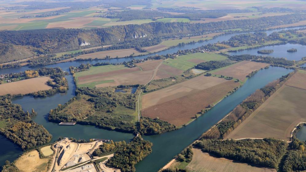 Lery-Poses-en-Normandie-Bassin-Nautique-Vue-aerienne-3