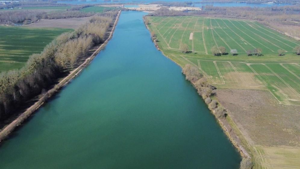 Lery-Poses-en-Normandie-Bassin-Nautique-Vue-aerienne-4